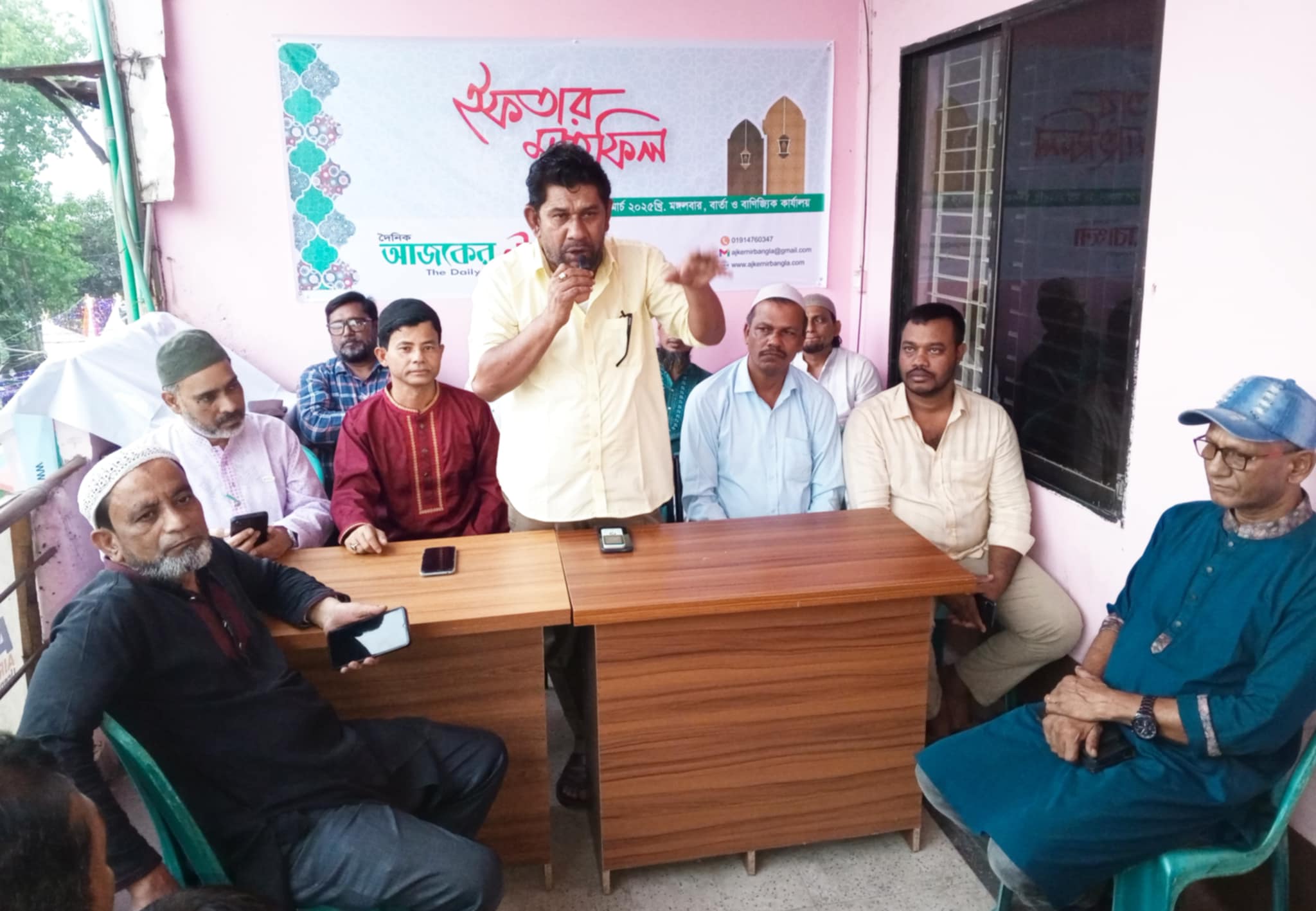 সাংবাদিকদের সম্মানে আজকের নীরবাংলা’র ইফতার মাহফিল