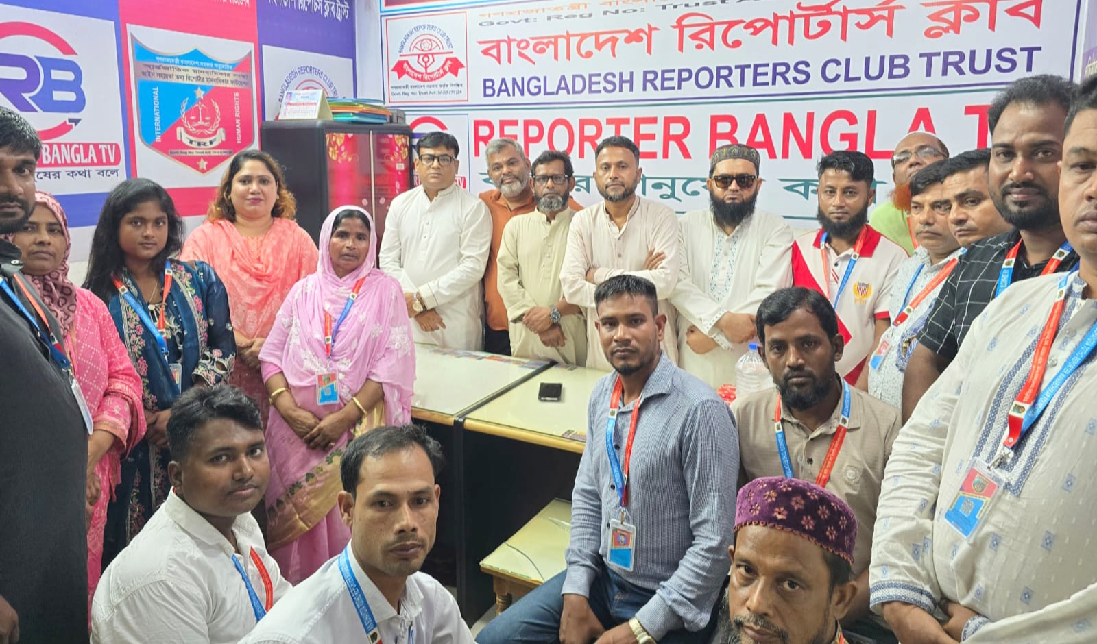 মানবাধিকার ফাউন্ডেশন এর গাজীপুর সিটি কর্পোরেশন কমিটির আলোচনা সভা ও পরিচয়পত্র বিতরণ 