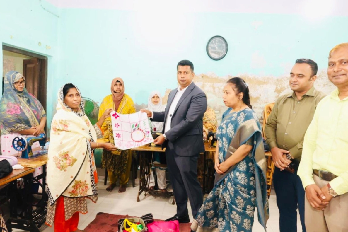 প্রশিক্ষণ শেষে খালি হাতে ফিরবেন নারীরা, জানতে পেরেই উদ্যোগ নিলেন ডিসি জাহিদ