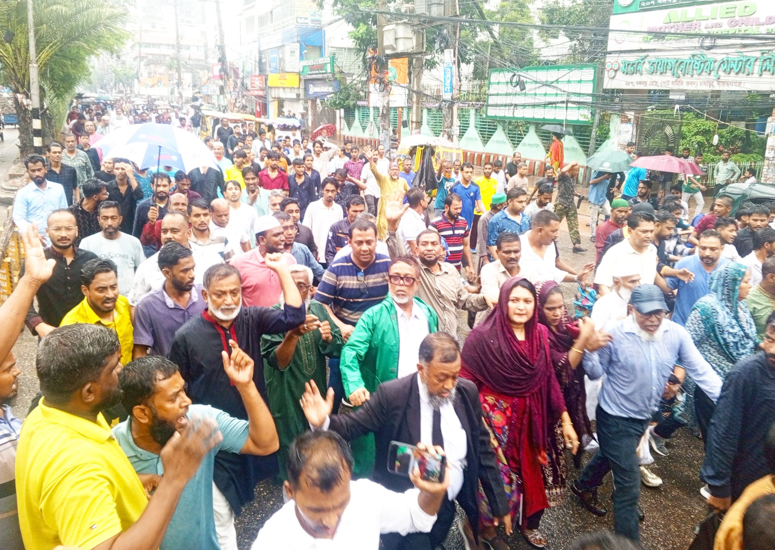 আমাদের নেতার বিরুদ্ধে কোন চক্রান্ত এ দেশে বাস্তবায়ন হতে দিবোনা – এড. সাখাওয়াত