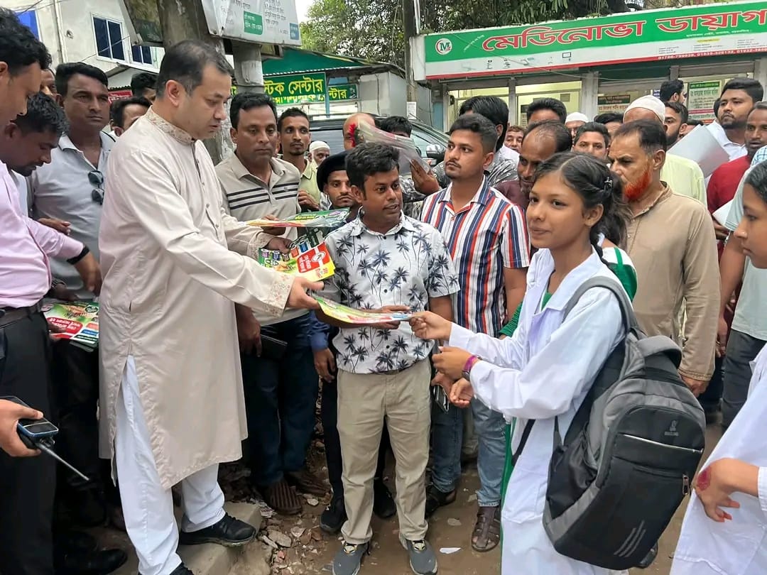 পুলিশকে নিষ্ক্রিয় করতে বিতর্ক সৃষ্টির চেষ্টা চলছে : তথ্য প্রতিমন্ত্রী