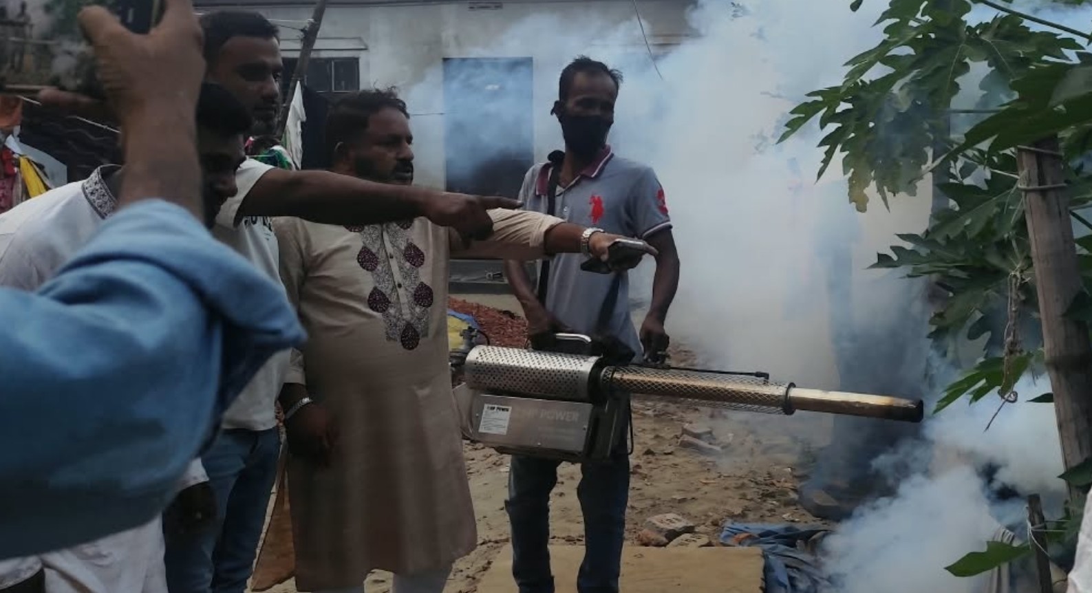 নারায়ণগঞ্জ সদরে ডেঙ্গু প্রতিরোধে সকল ইউনিয়নে মশক নিধন অভিযান